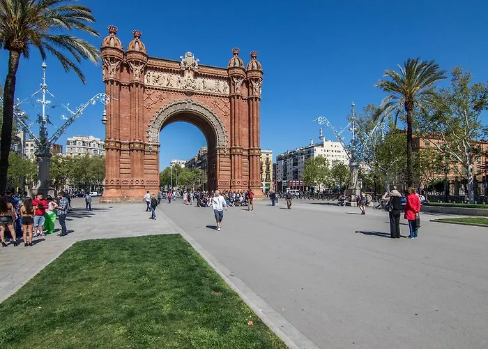 Appartamento Super 3br Apartment, Spacious And Bright Barcellona